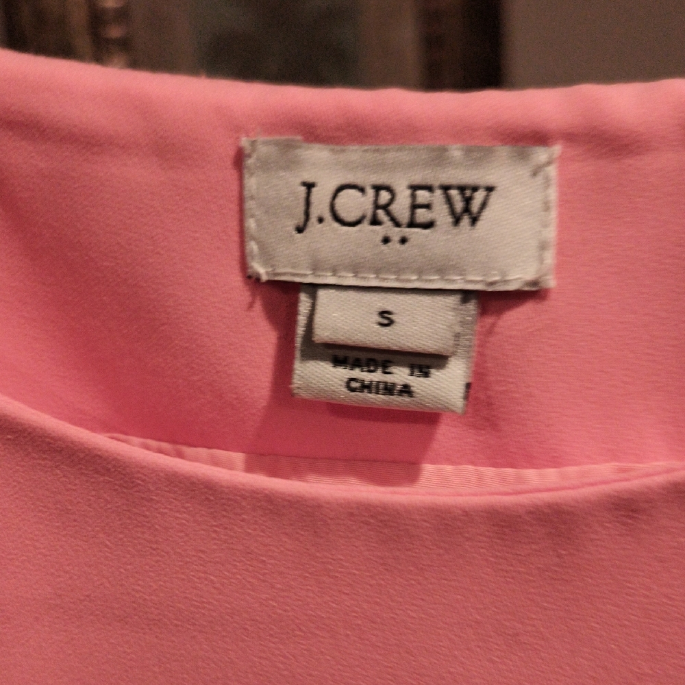 FINAL PRICE J.Crew Sleeveless Coral Blouse With Scalloped Hem Size Small